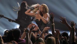 Beyonce tíz jelölésből hat Grammyt kapott.