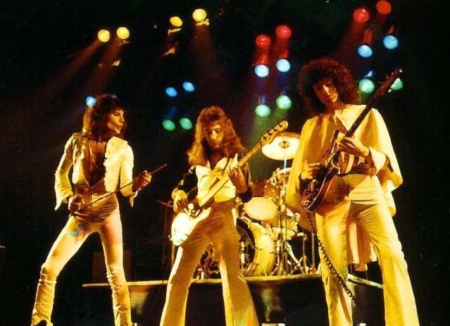 Freddie Mercury-emlékest a pesti Pólusban